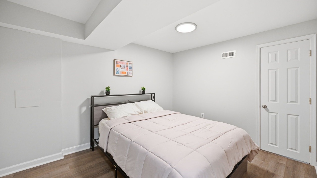 Photo of Bedroom in Fort Washington