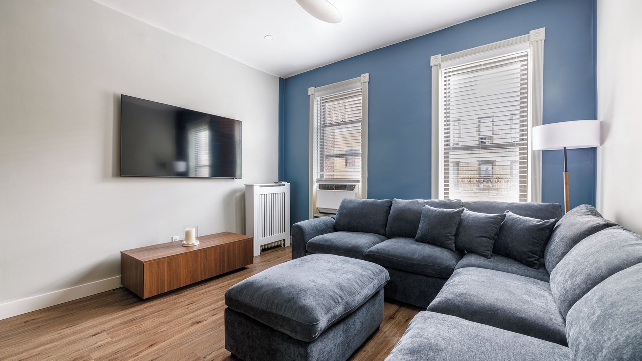 Photo of Livingroom in Bloomingdale