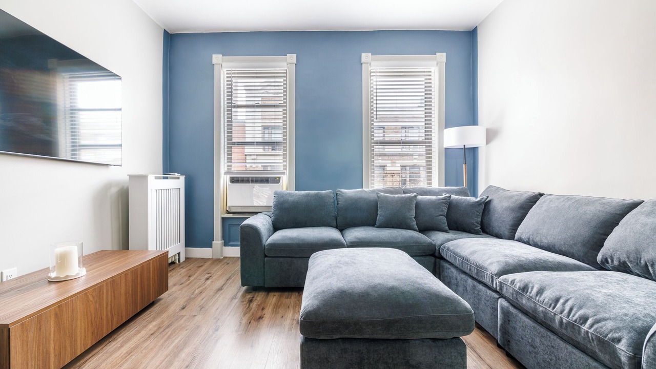 Photo of Livingroom in Bloomingdale