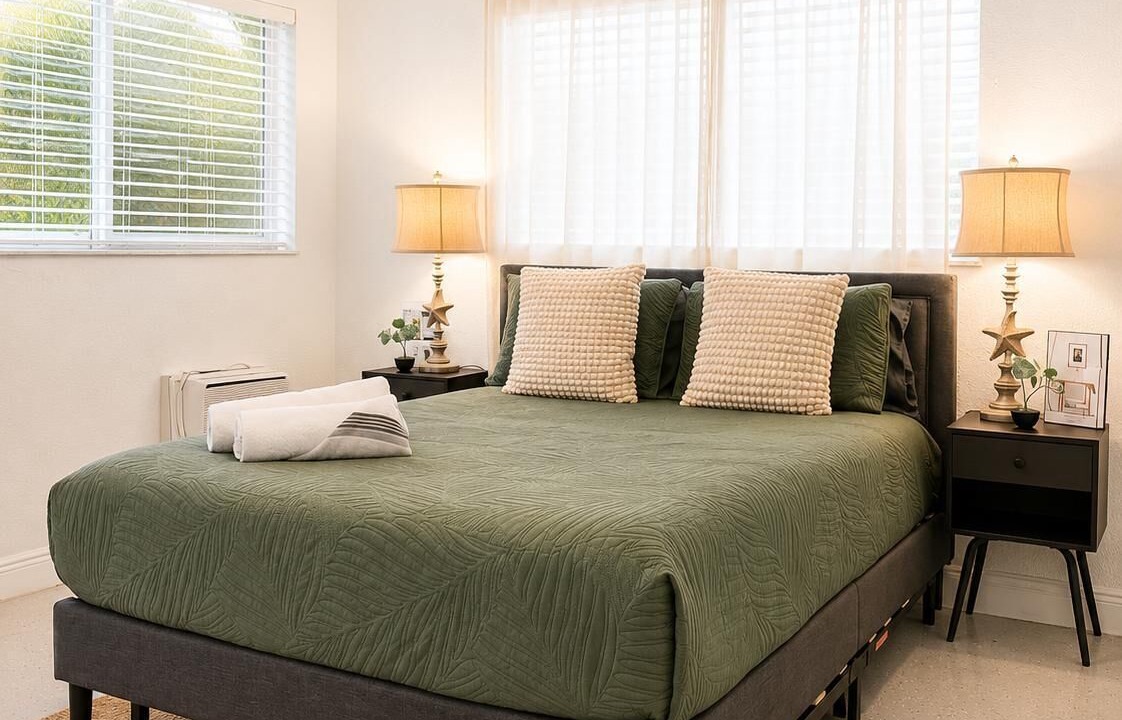 Photo of Bedroom in Riverside Park