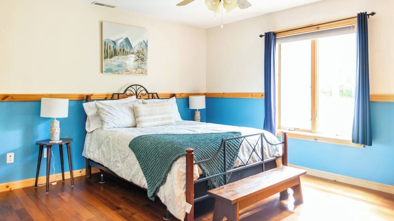 Photo of Bedroom in Broadalbin