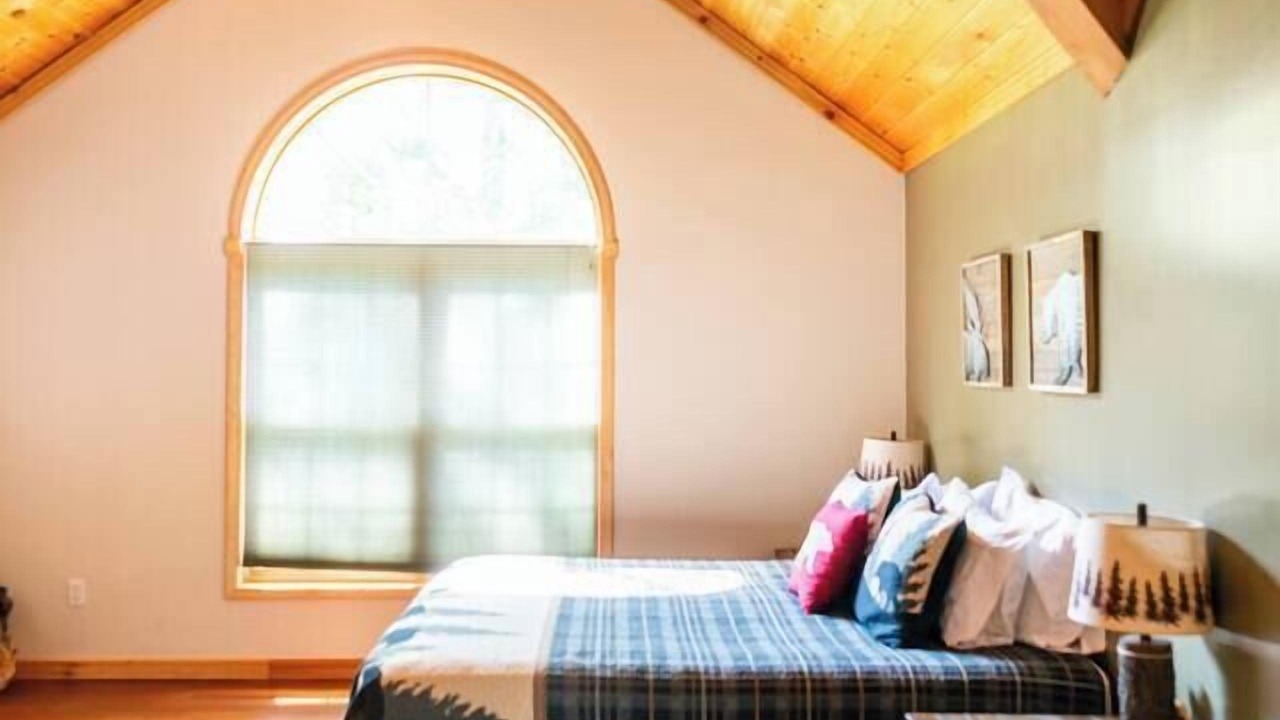Photo of Bedroom in Broadalbin