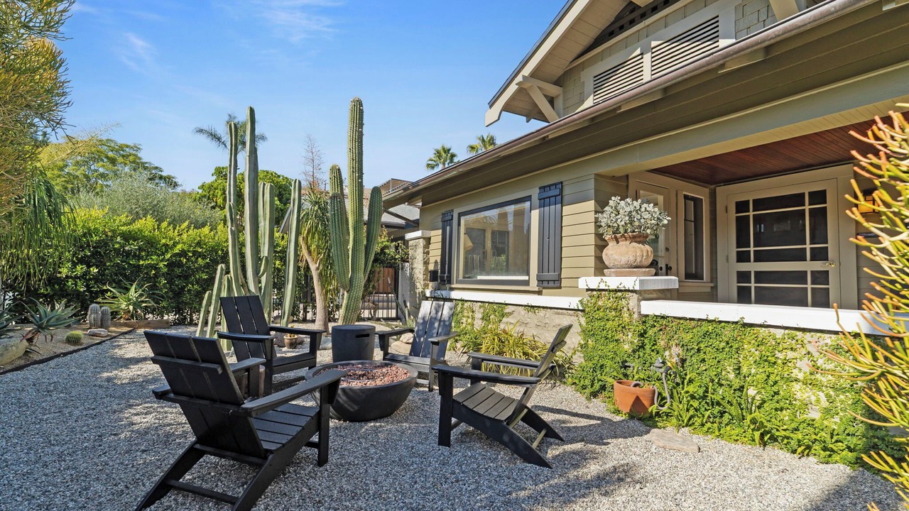 Photo of Patio Balcony in Hollywood