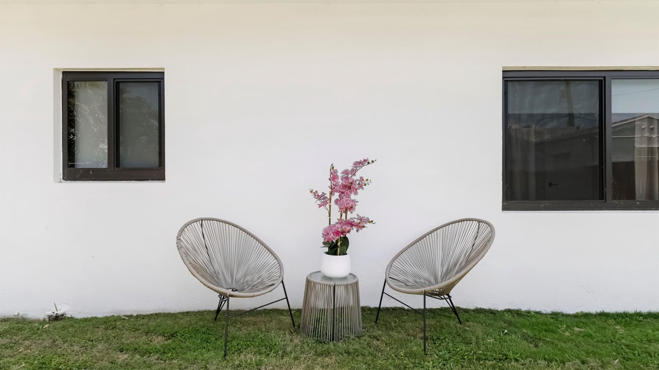 Photo of Patio Balcony in Northeast Miami