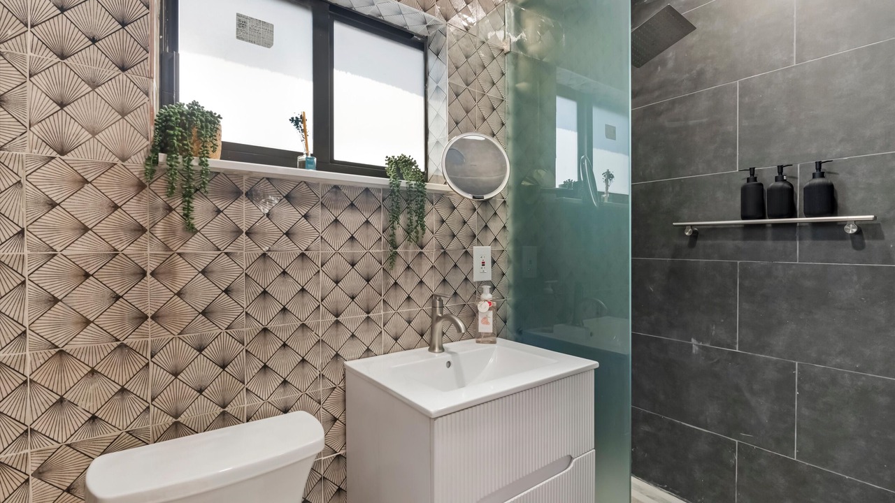 Photo of Bathroom in Northeast Miami