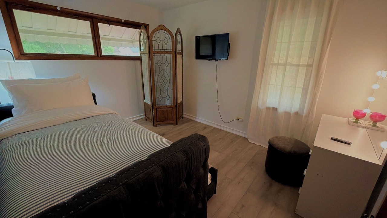 Photo of Bedroom in Lackawanna