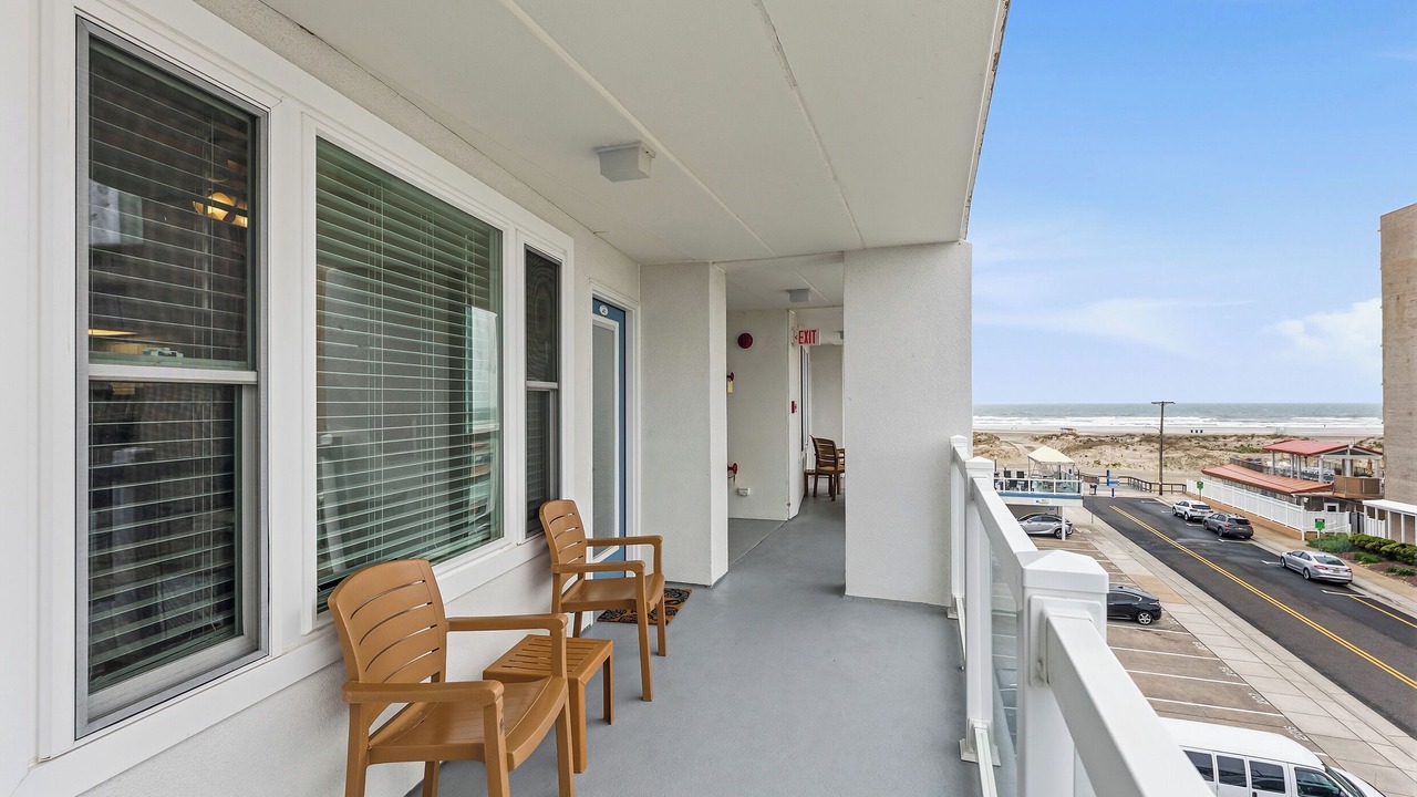 Photo of Patio Balcony in Diamond Beach