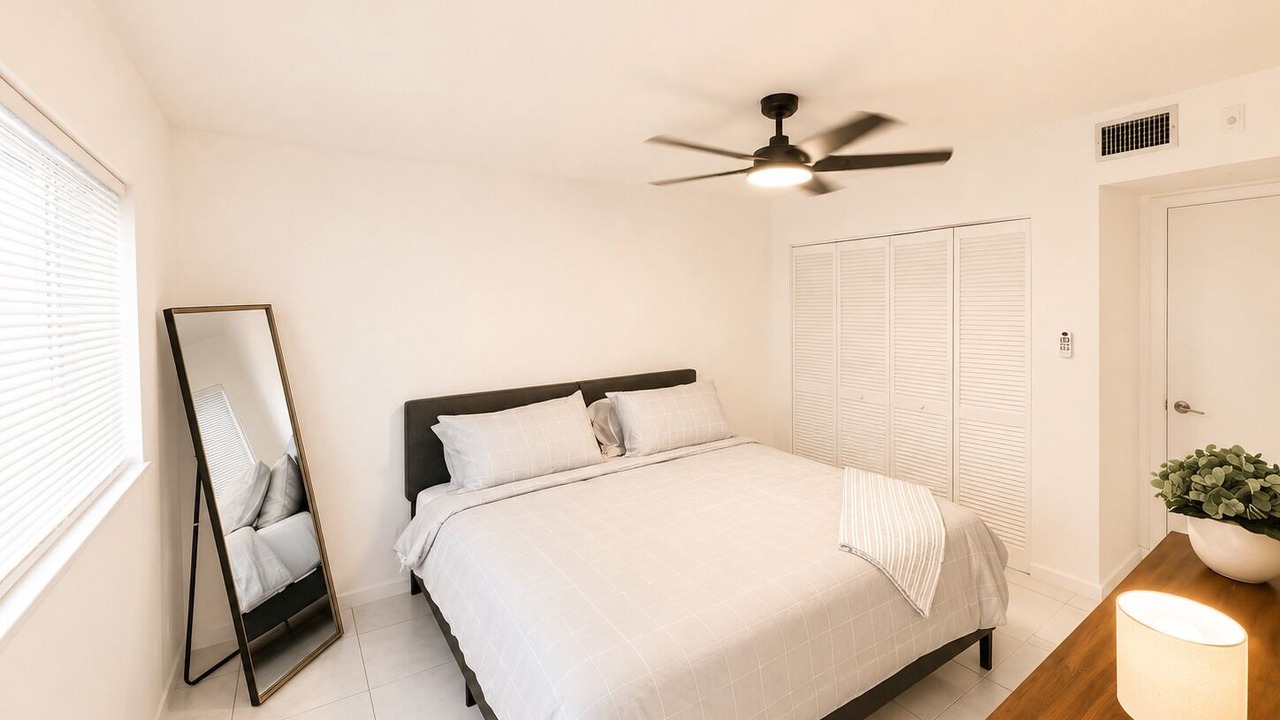 Photo of Bedroom in Highland Garden
