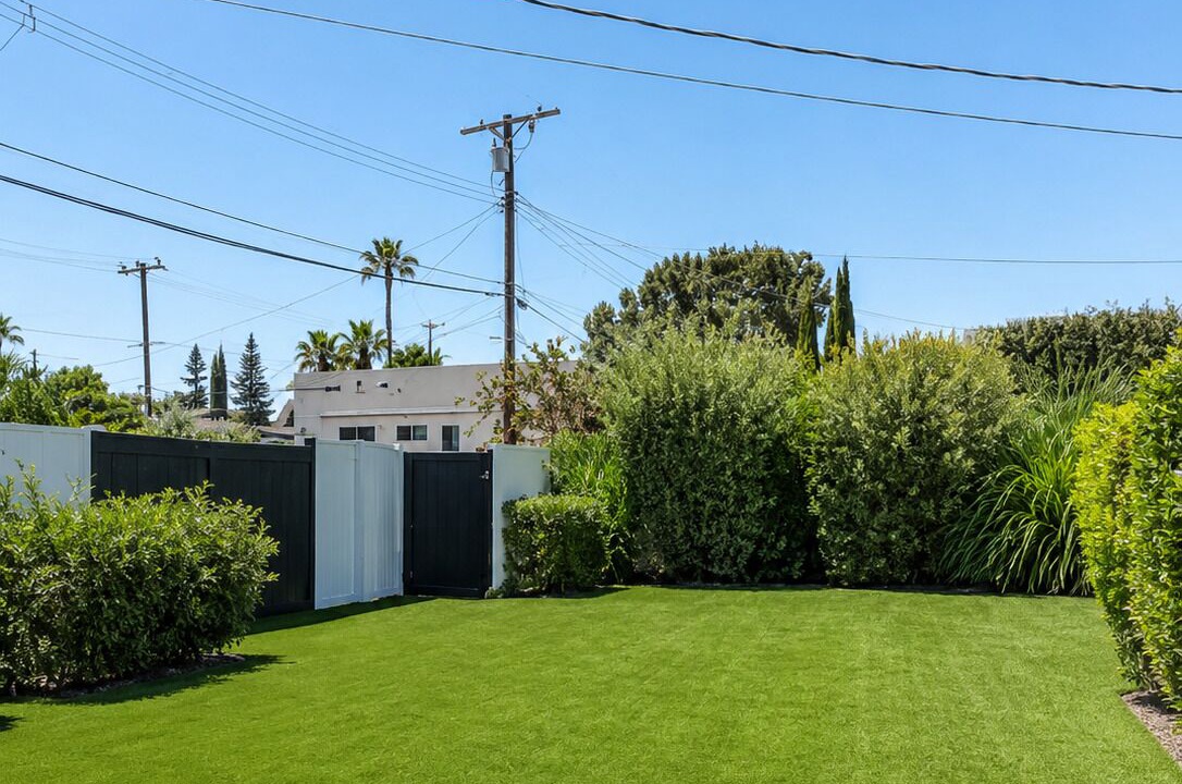 Photo of Outdoor in West Hills