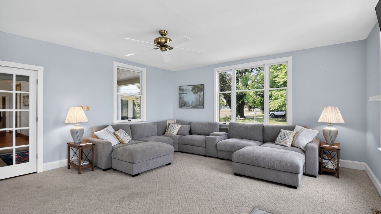 Photo of Livingroom in Cambridge