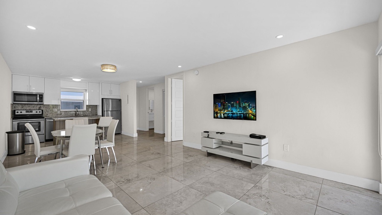 Photo of Others in Sunny Isles Beach