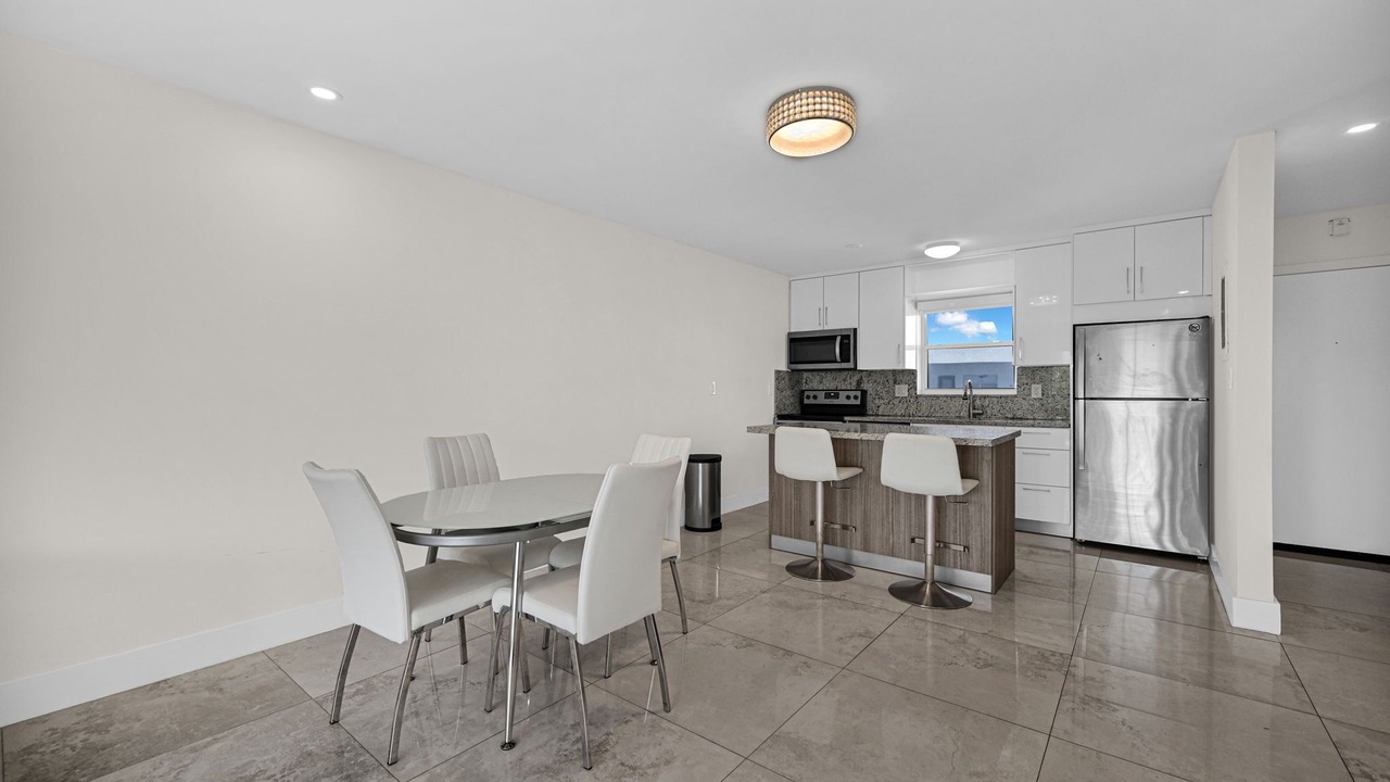 Photo of Others in Sunny Isles Beach