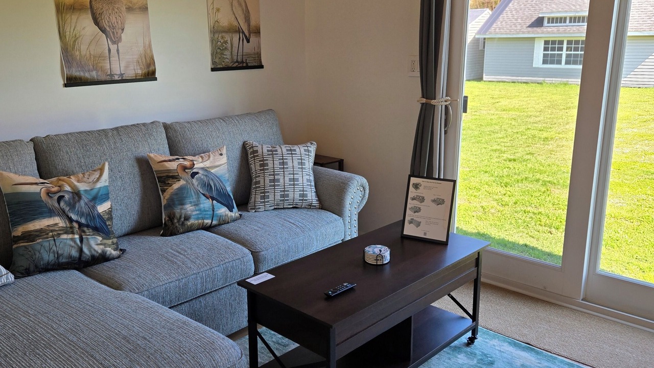 Photo of Livingroom in Little Creek