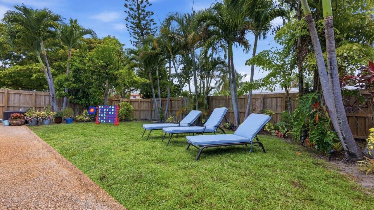 Photo of Outdoor in Hollywood Hills