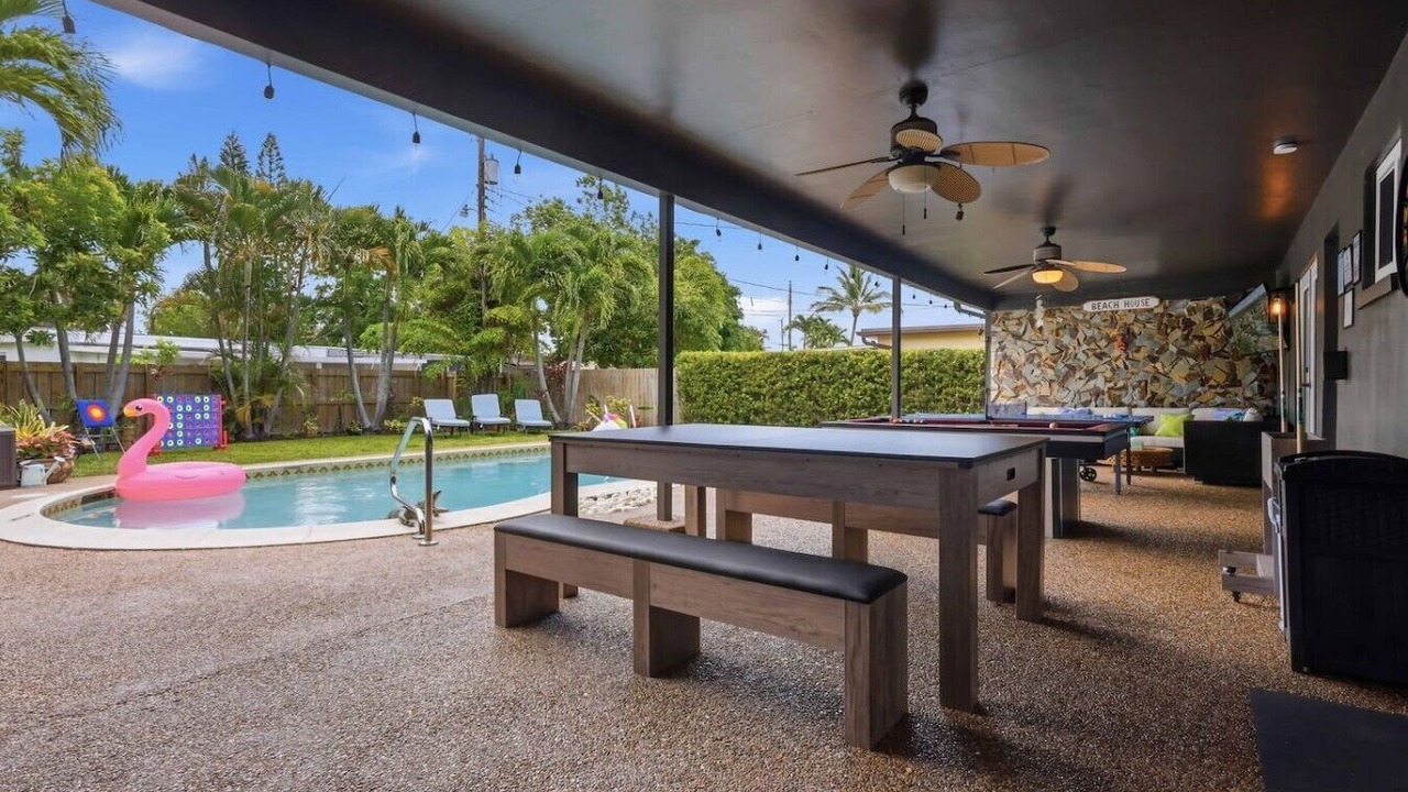 Photo of Outdoor in Hollywood Hills