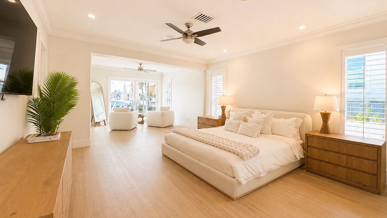 Photo of Bedroom in Boca Bay Colony
