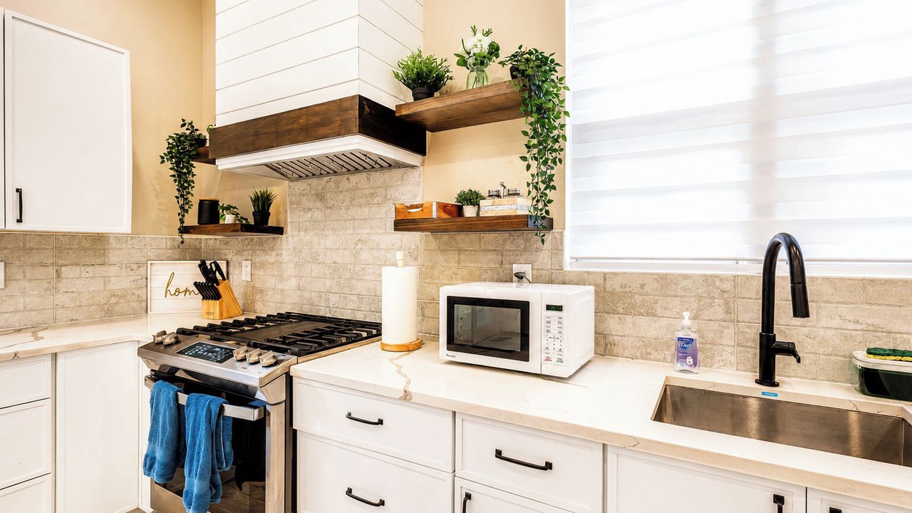 Photo of Kitchen in Roselle