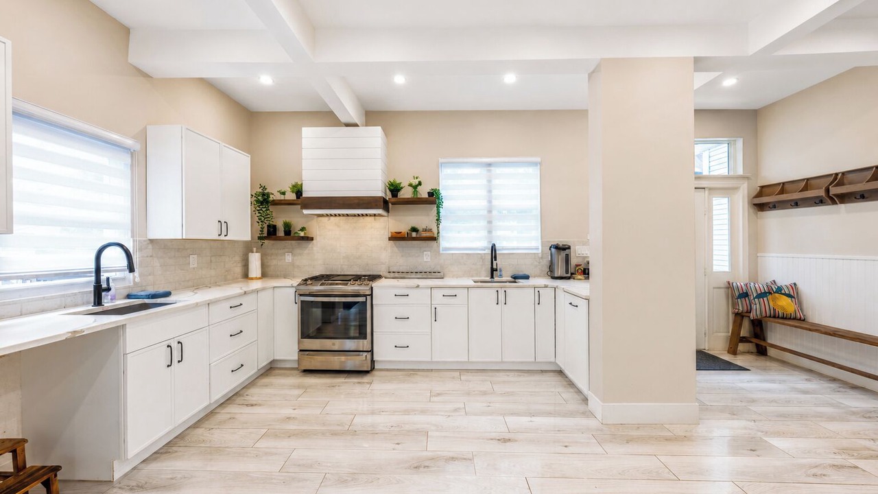 Photo of Kitchen in Roselle