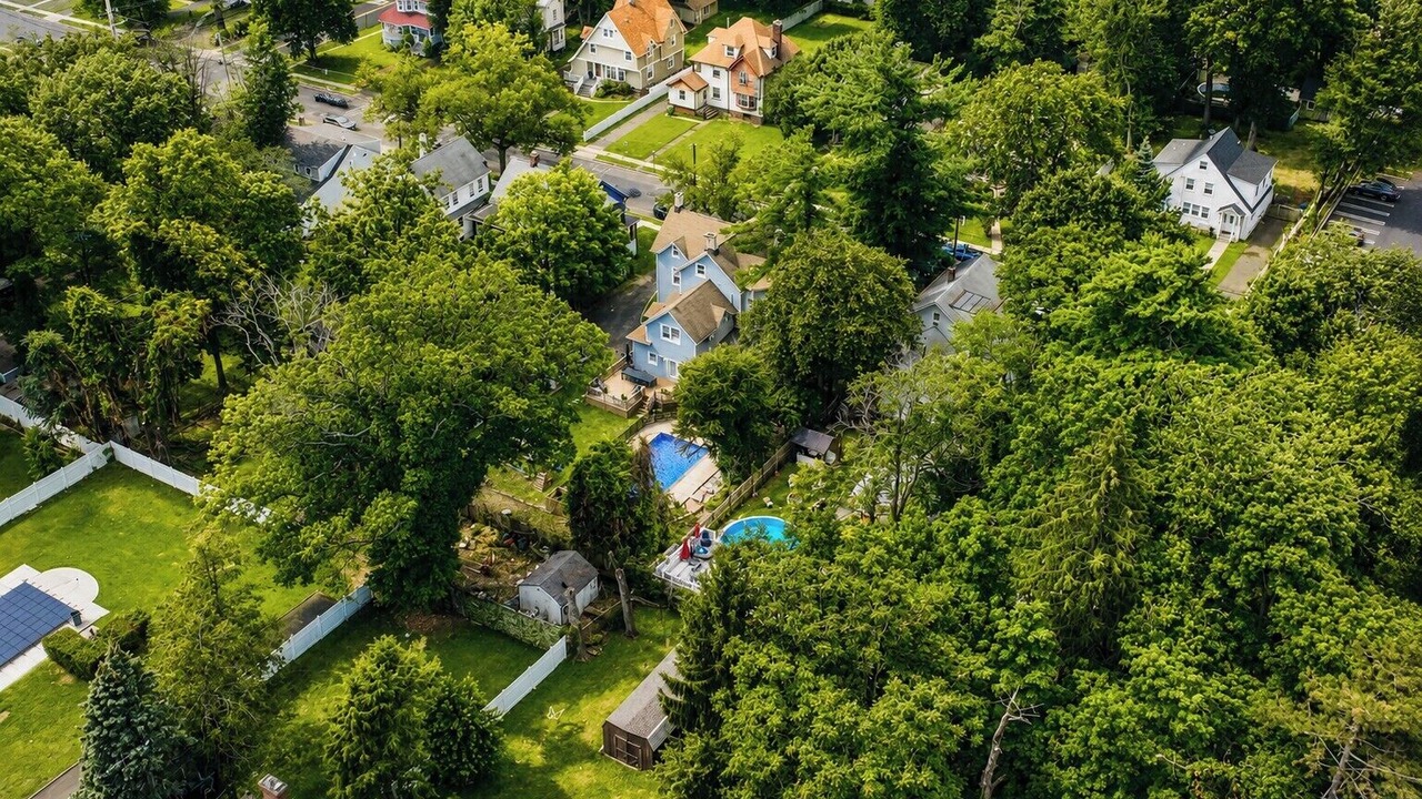 Photo of Outdoor in Roselle