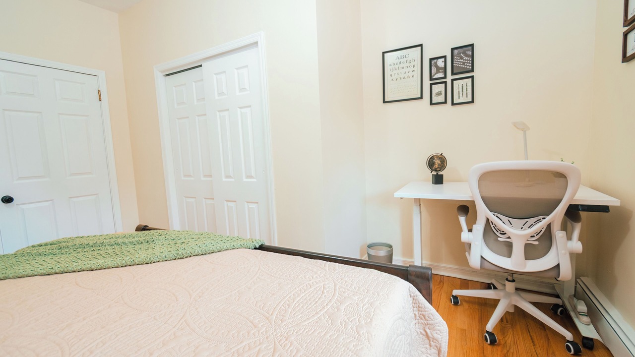 Photo of Bedroom in Belleville