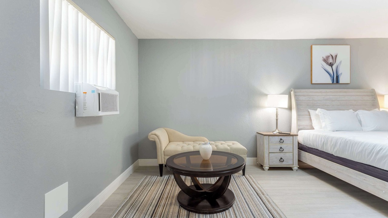Photo of Bedroom in Highland Garden
