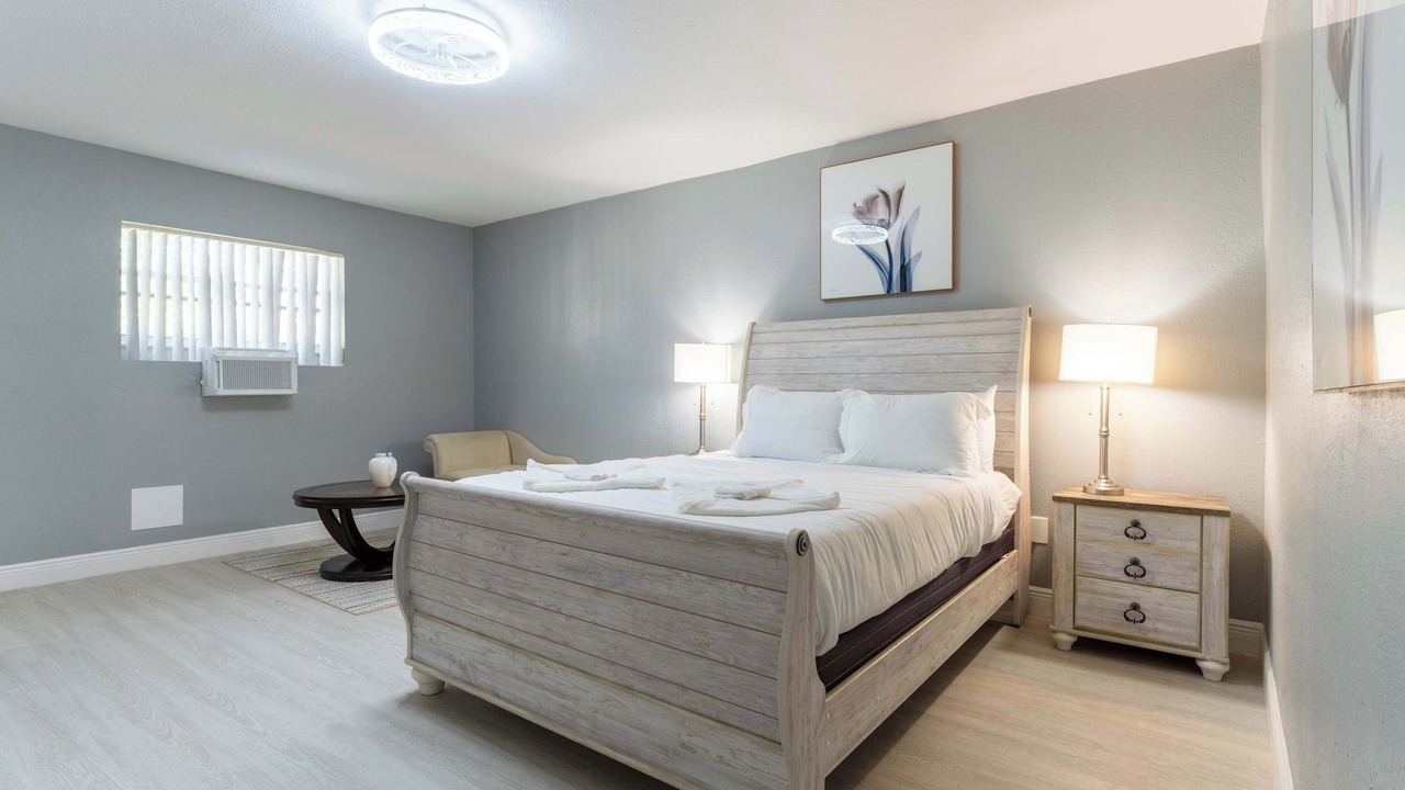 Photo of Bedroom in Highland Garden