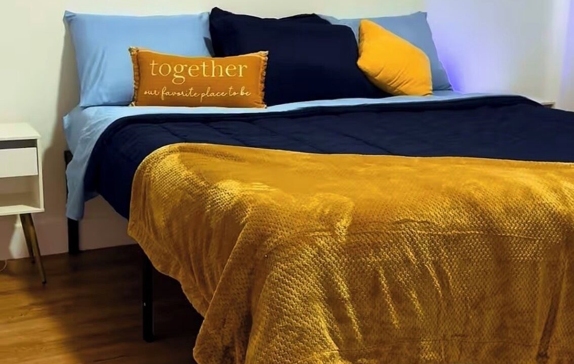 Photo of Bedroom in Miami Gardens