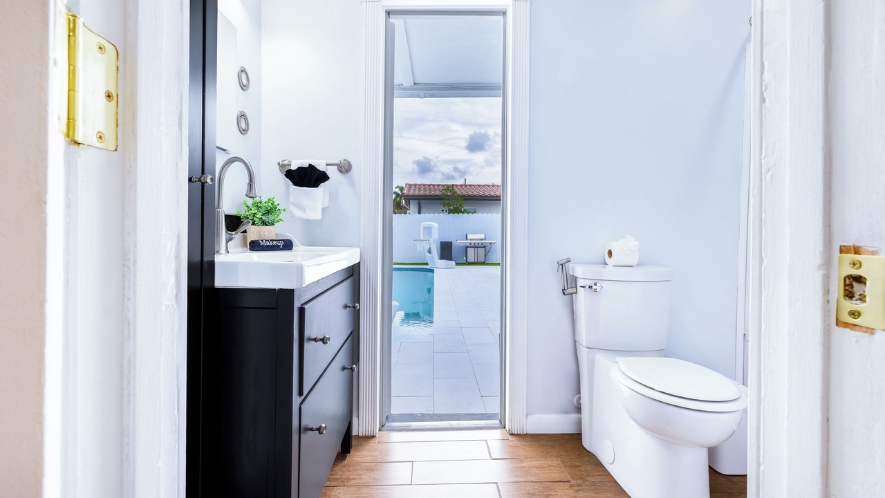 Photo of Bathroom in Pembroke Pines