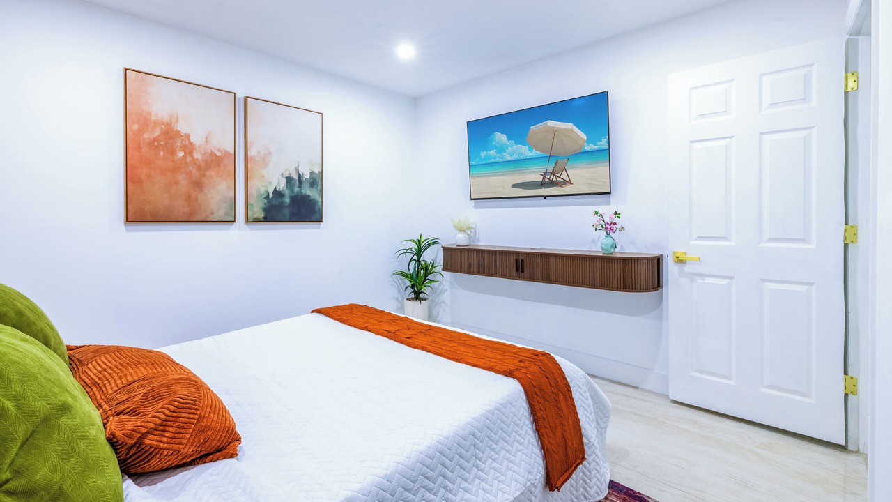 Photo of Bedroom in Pembroke Pines