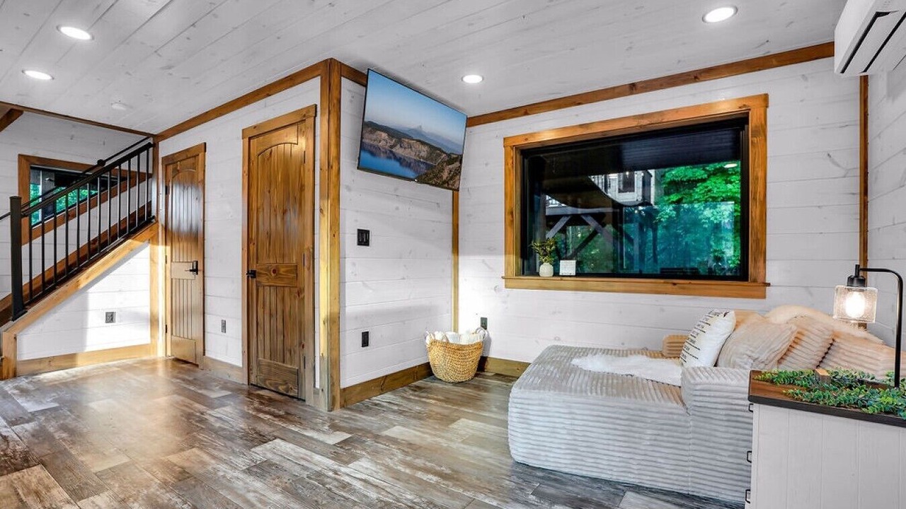 Photo of Livingroom in Loyalton
