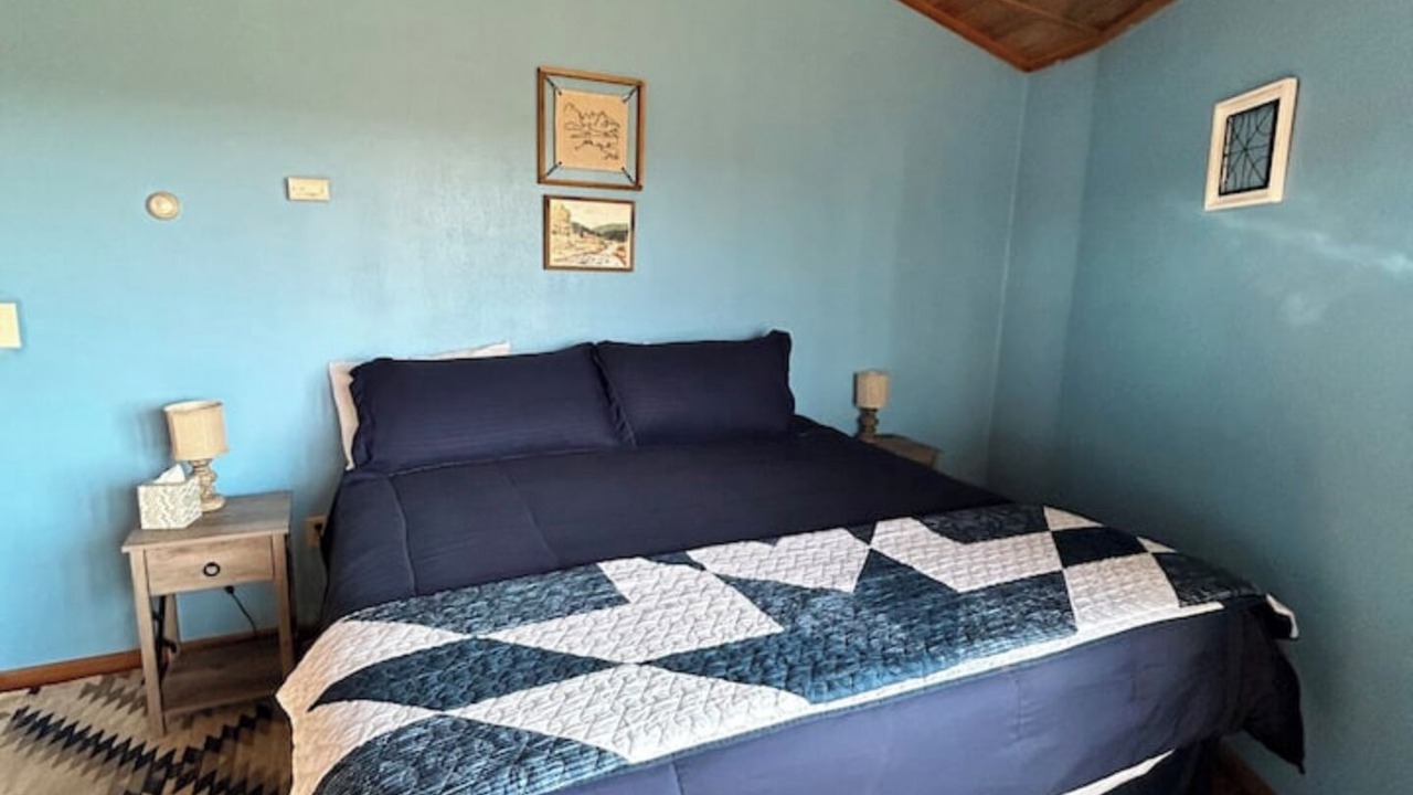 Photo of Bedroom in Browning