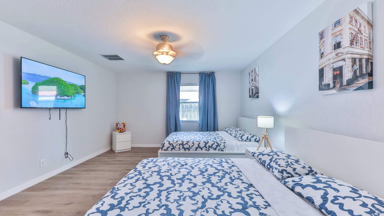 Photo of Bedroom in River Oaks