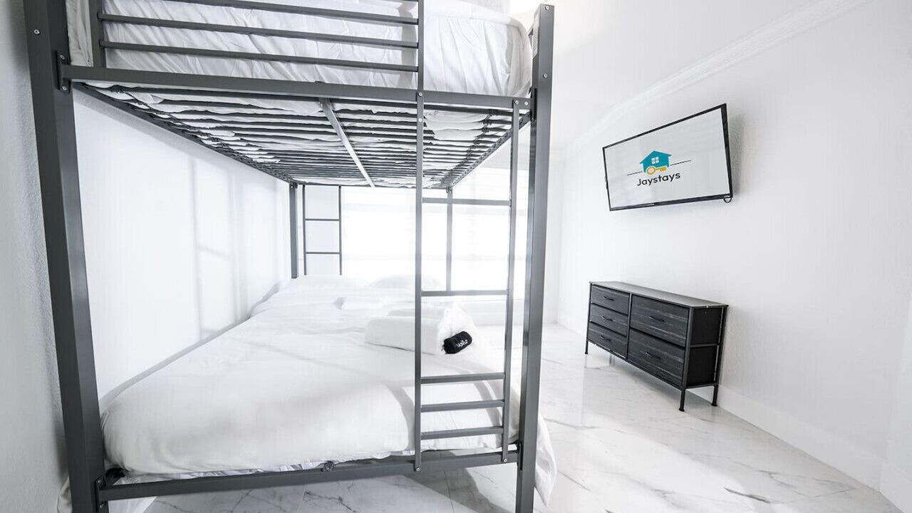 Photo of Bedroom in West Hollywood