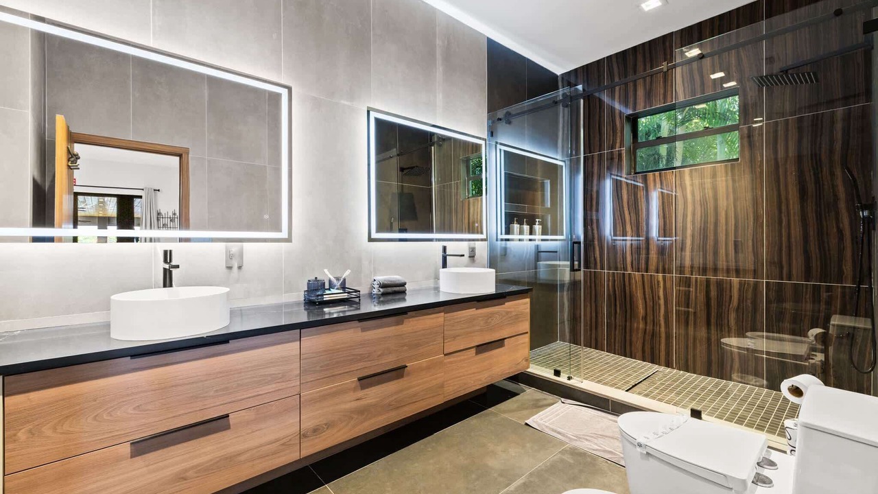 Photo of Bathroom in North Miami Beach