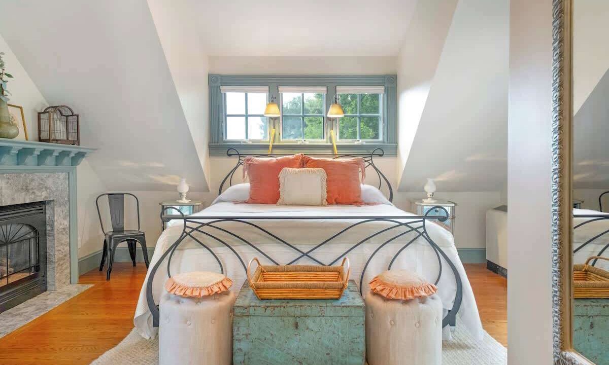 Photo of Bedroom in North Downtown