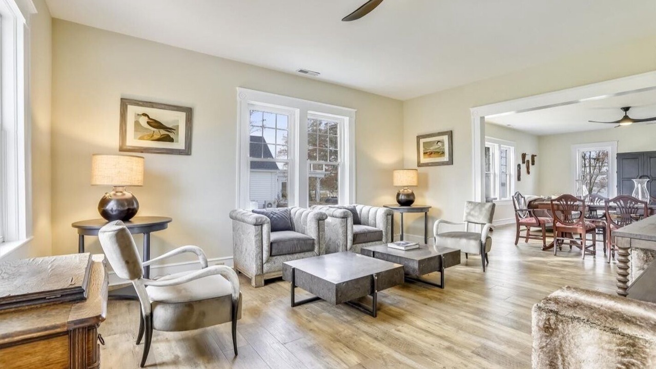 Photo of Livingroom in Secretary