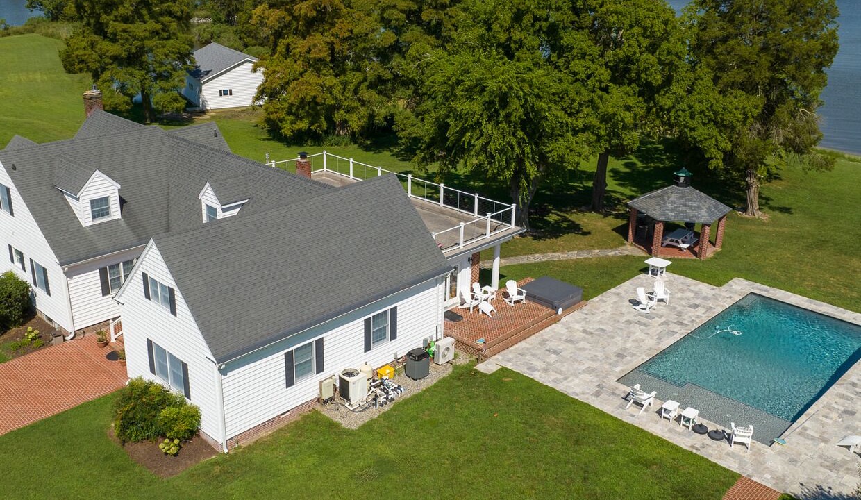 Photo of Outdoor in Secretary