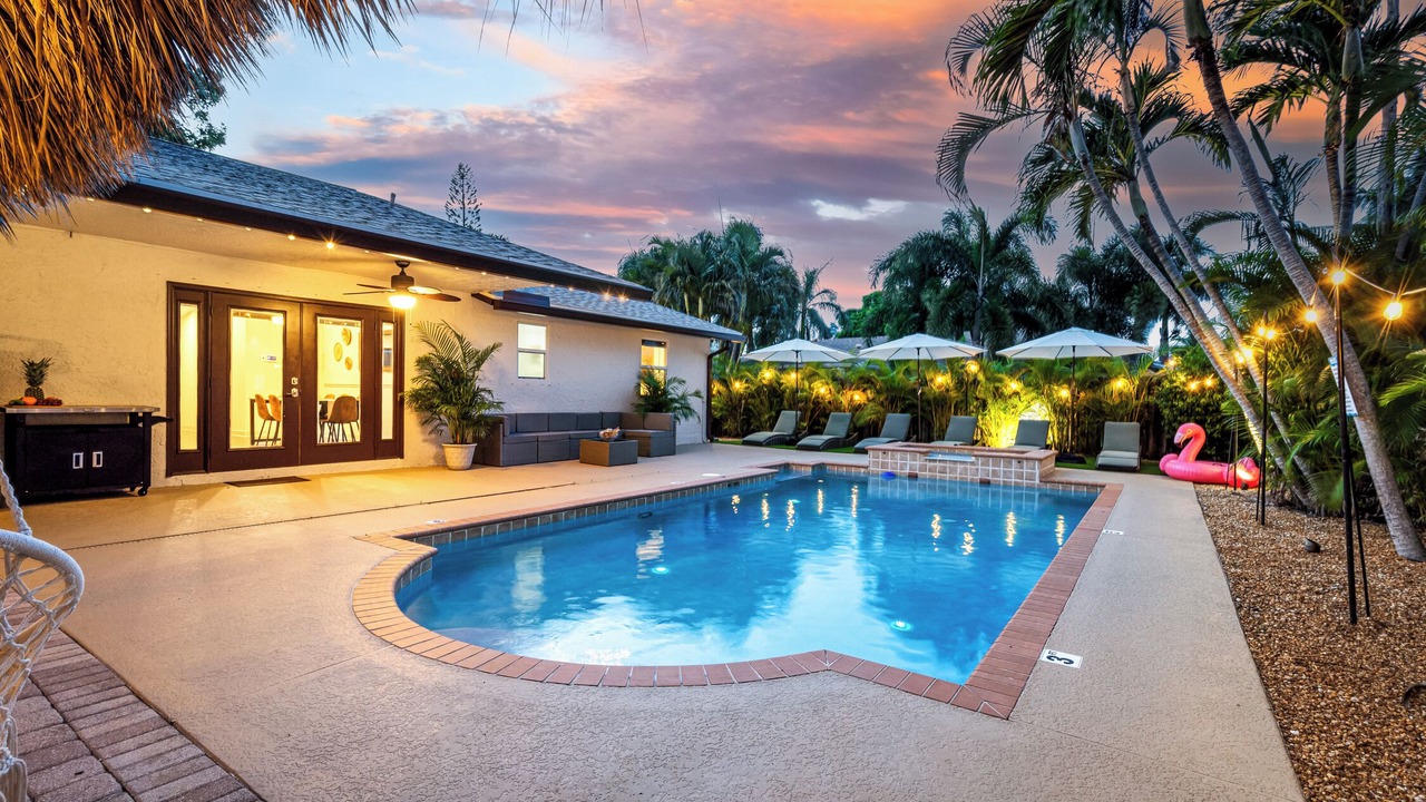 Photo of Outdoor in Tropic Palms