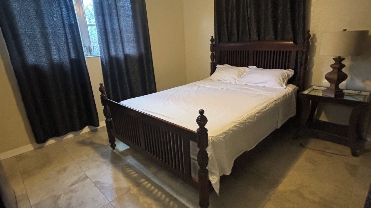 Photo of Bedroom in Park East
