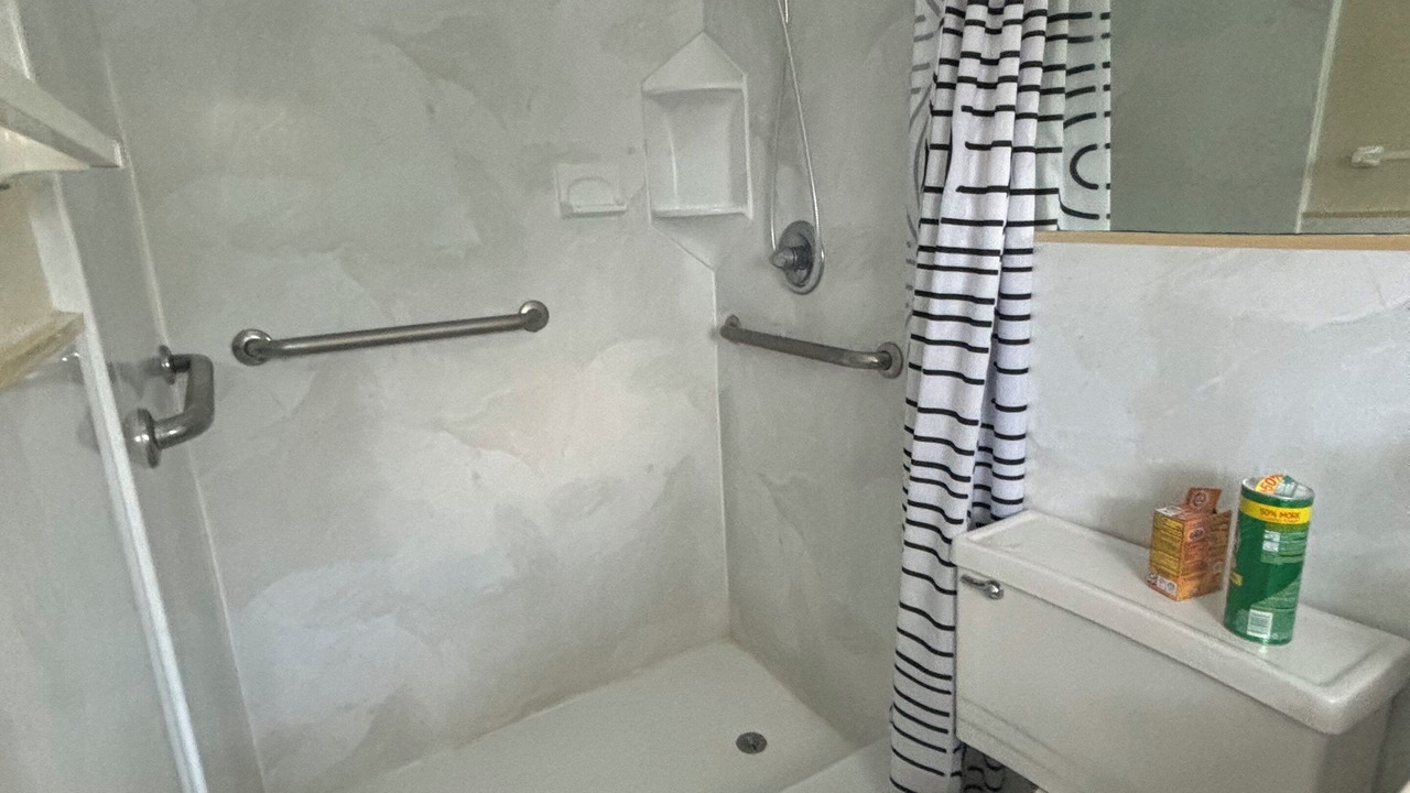 Photo of Bathroom in Park East