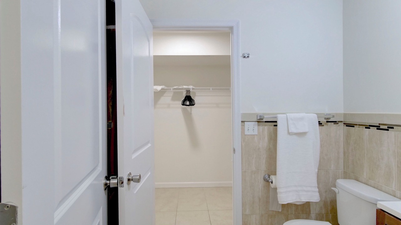 Photo of Bathroom in Newark