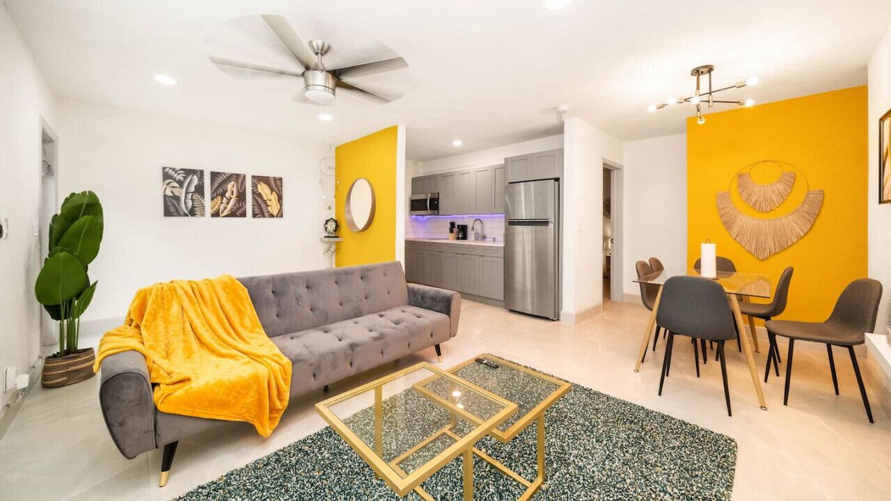 Photo of Livingroom in Victoria Park