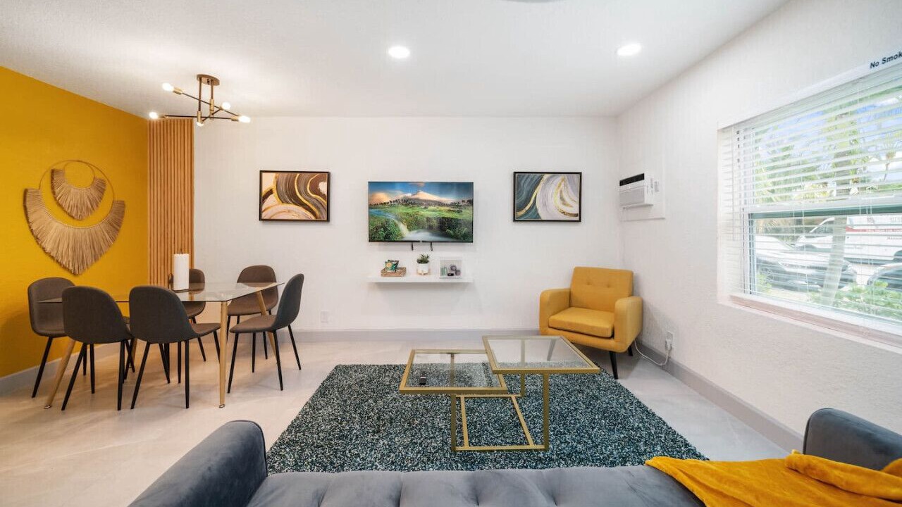 Photo of Livingroom in Victoria Park