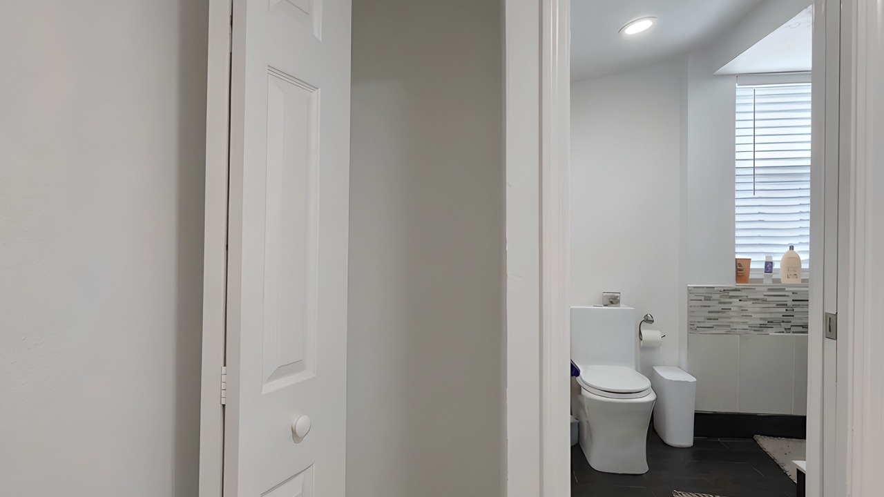 Photo of Bathroom in Driftwood