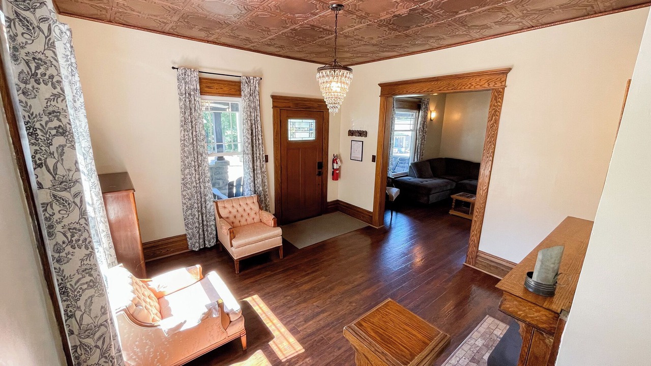 Photo of Bedroom in Millersburg