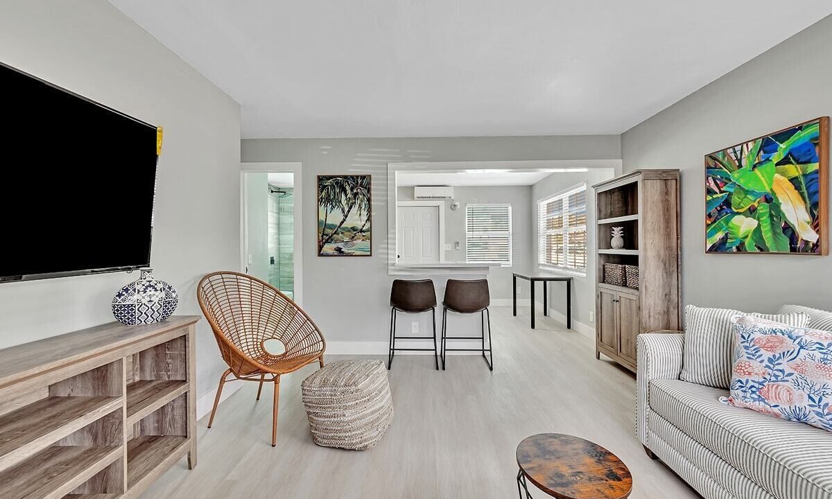Photo of Livingroom in North Beach