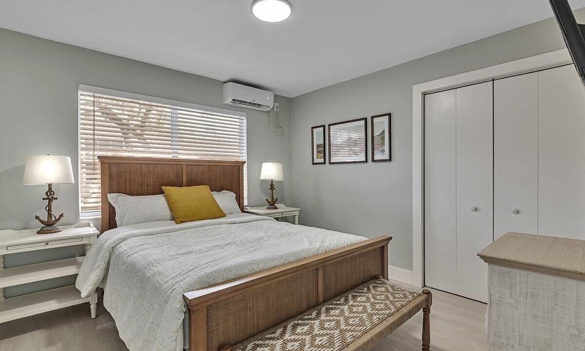 Photo of Bedroom in North Beach