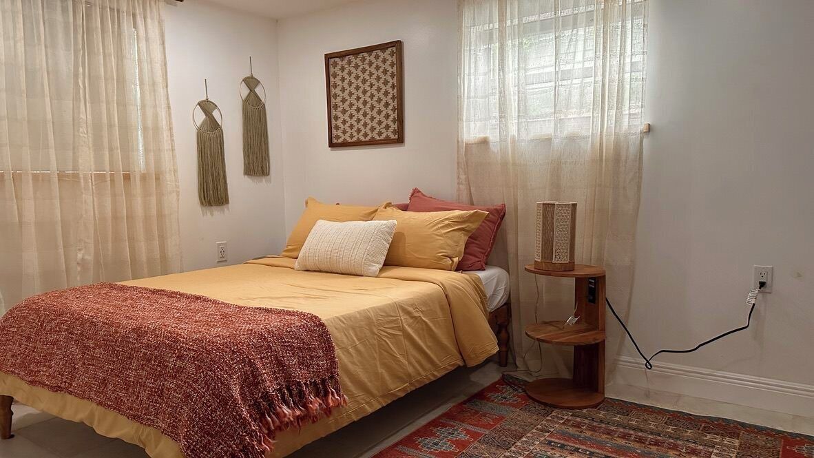 Photo of Bedroom in Allapattah