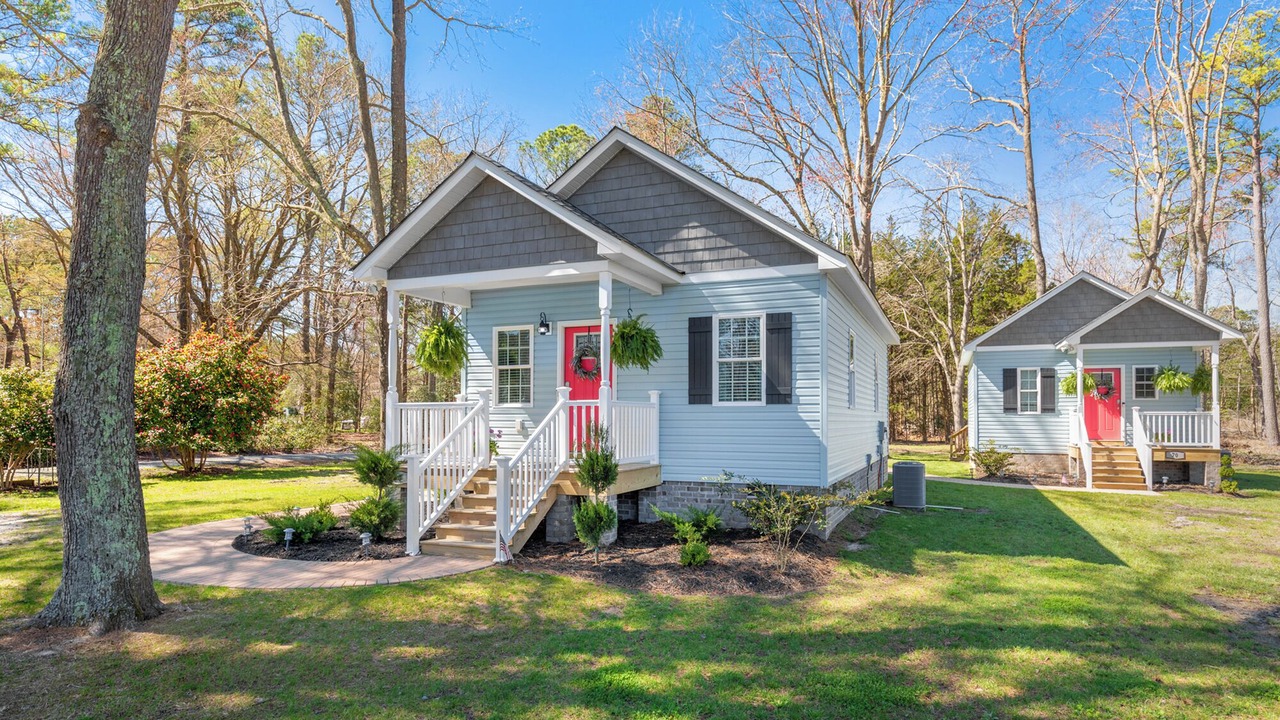 Photo of Others in Deltaville