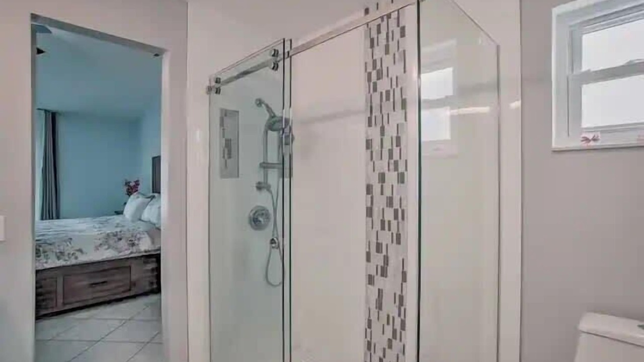 Photo of Bathroom in Lauderhill